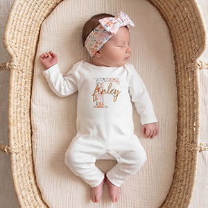 7 Coming Home Outfits That Moms Are Choosing in 2026