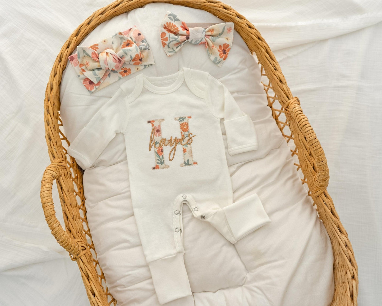 Baby Girl Coming Home Outfit Vintage Floral, Baby Shower Gift, Newborn Baby Girl Outfit Personalized, Baby Girl Hospital Set