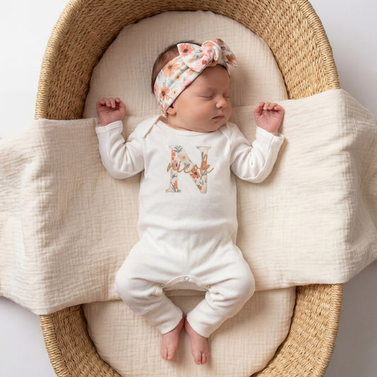Baby Girl Coming Home Outfit Vintage Floral, Baby Shower Gift, Newborn Baby Girl Outfit Personalized